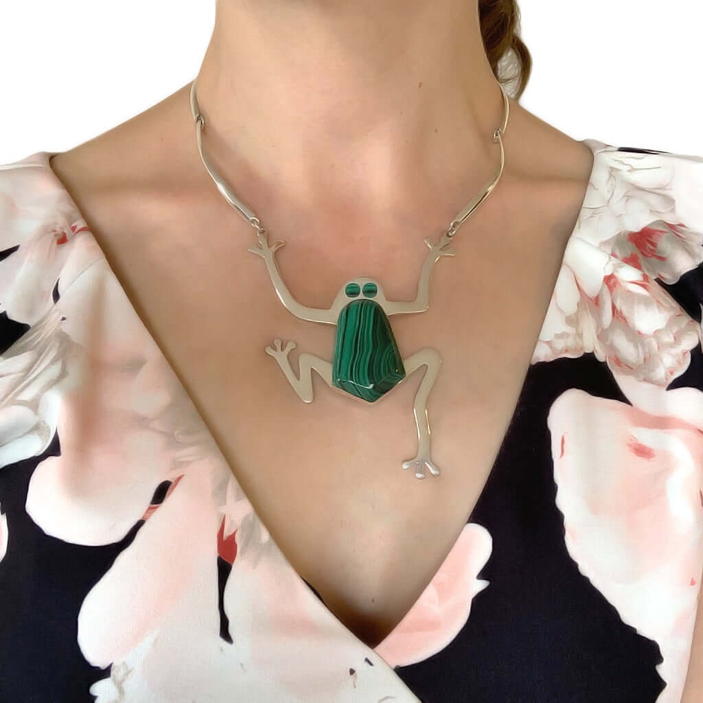 Taxco frog silver necklace with malachite