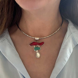 950-Silver-Coral_-Turquoise-and-Mother-of-Pearl-Pendant-with-model-Nueve-Sterling