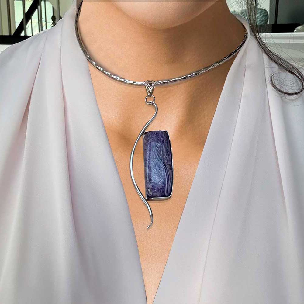 Charoite-Pendant-with-Sterling-Silver-with-model-Nueve-Sterling