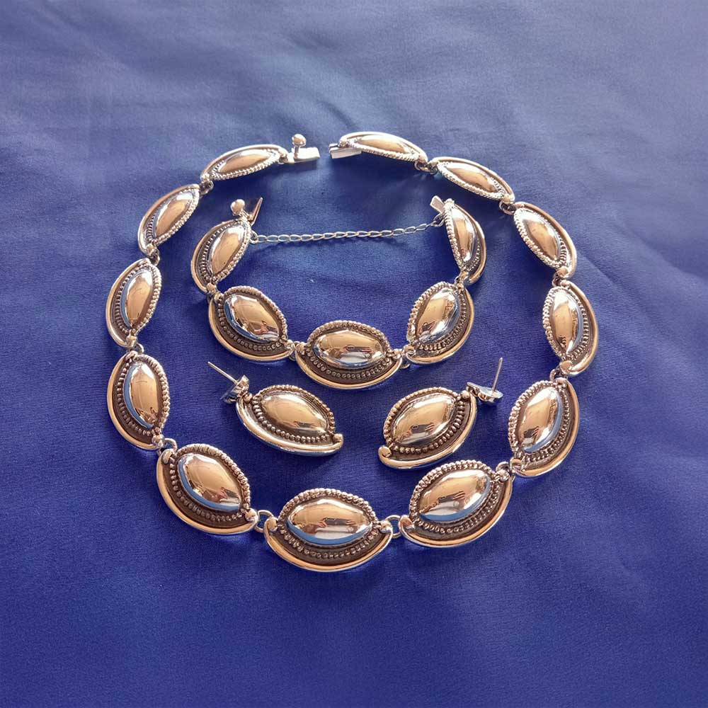 Margot-de-Taxco-Beads-5205 Nueve Sterling