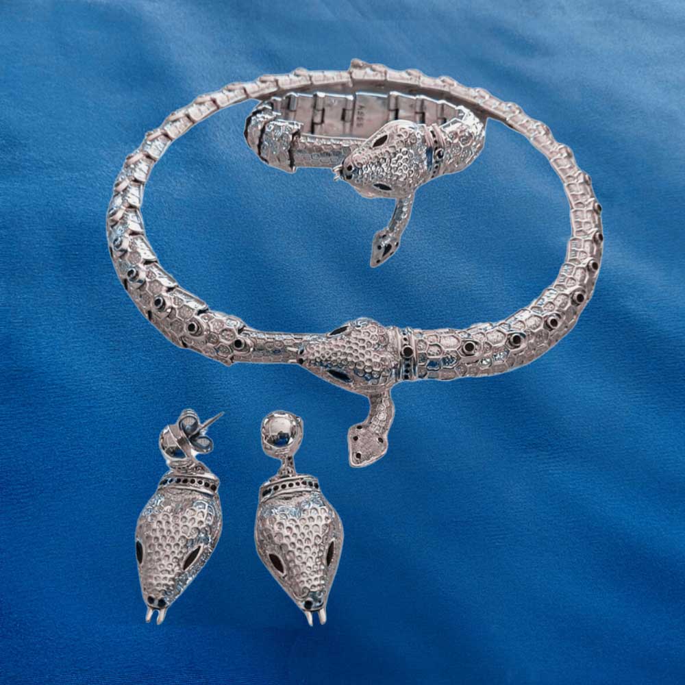 Margot-de-Taxco-Snake-5554 Nueve Sterling