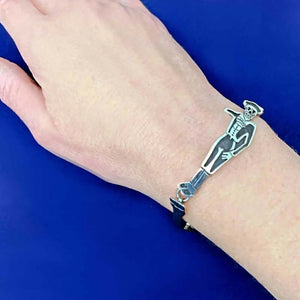 Matador-Silver-Bracelet-with-model-Nueve-Sterling