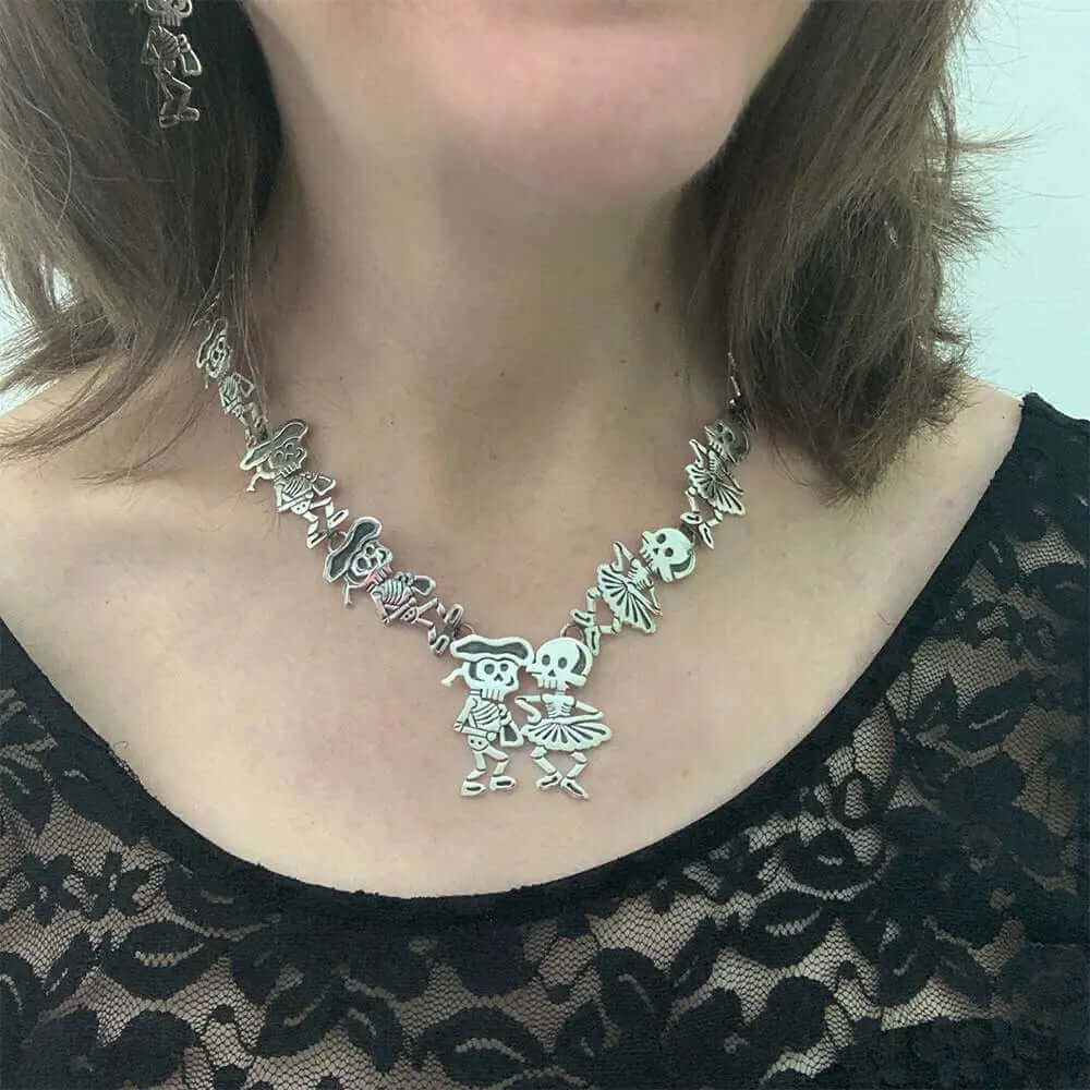     Matador-Skeletons-Silver-Necklace-with-model-Nueve-Sterling