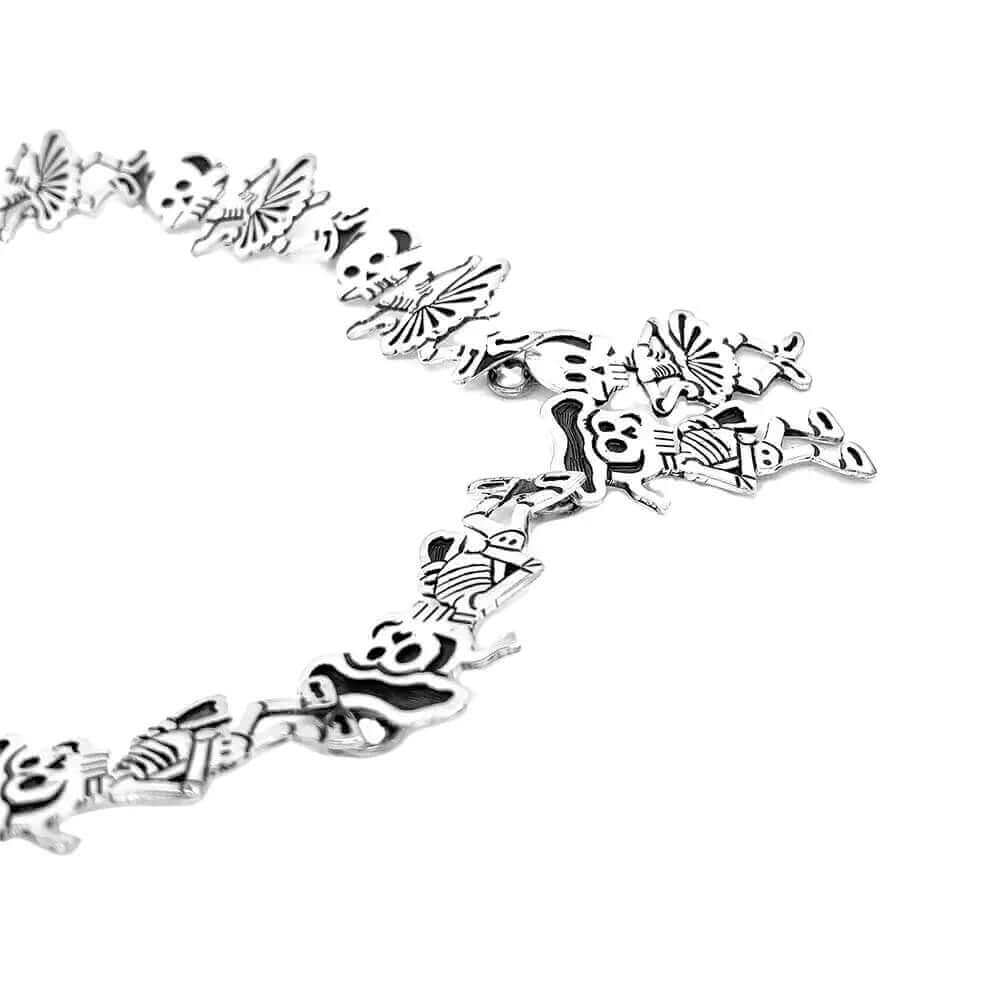 Matador-Skeletons-Silver-Necklace-flat-Nueve-Sterling