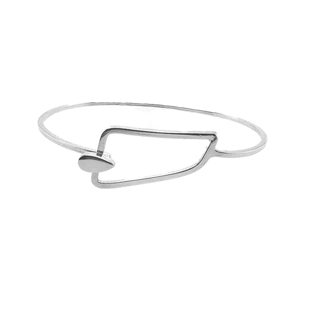 Minimalist-Sterling-Silver-Clasp-Bangle-front-Nueve-Sterling