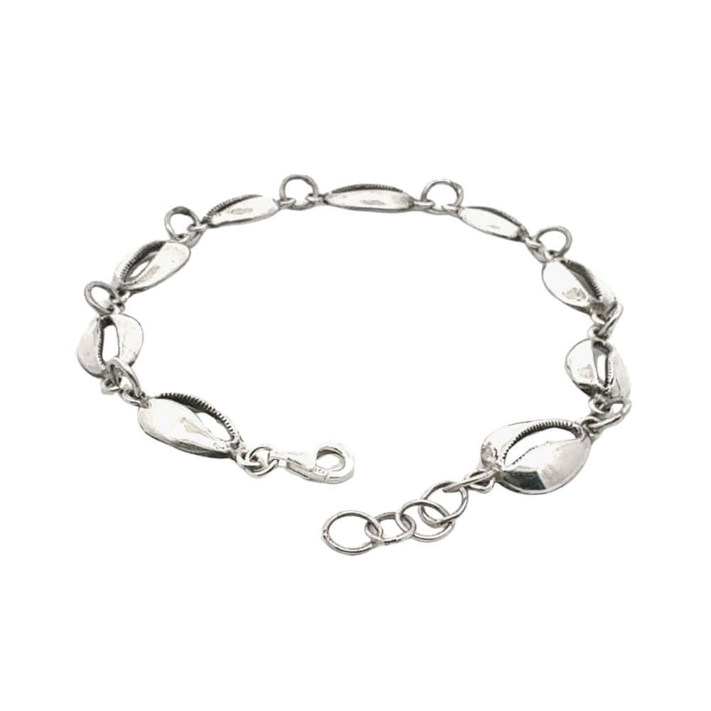 Small Silver Shells Bracelet with extension rings for closure