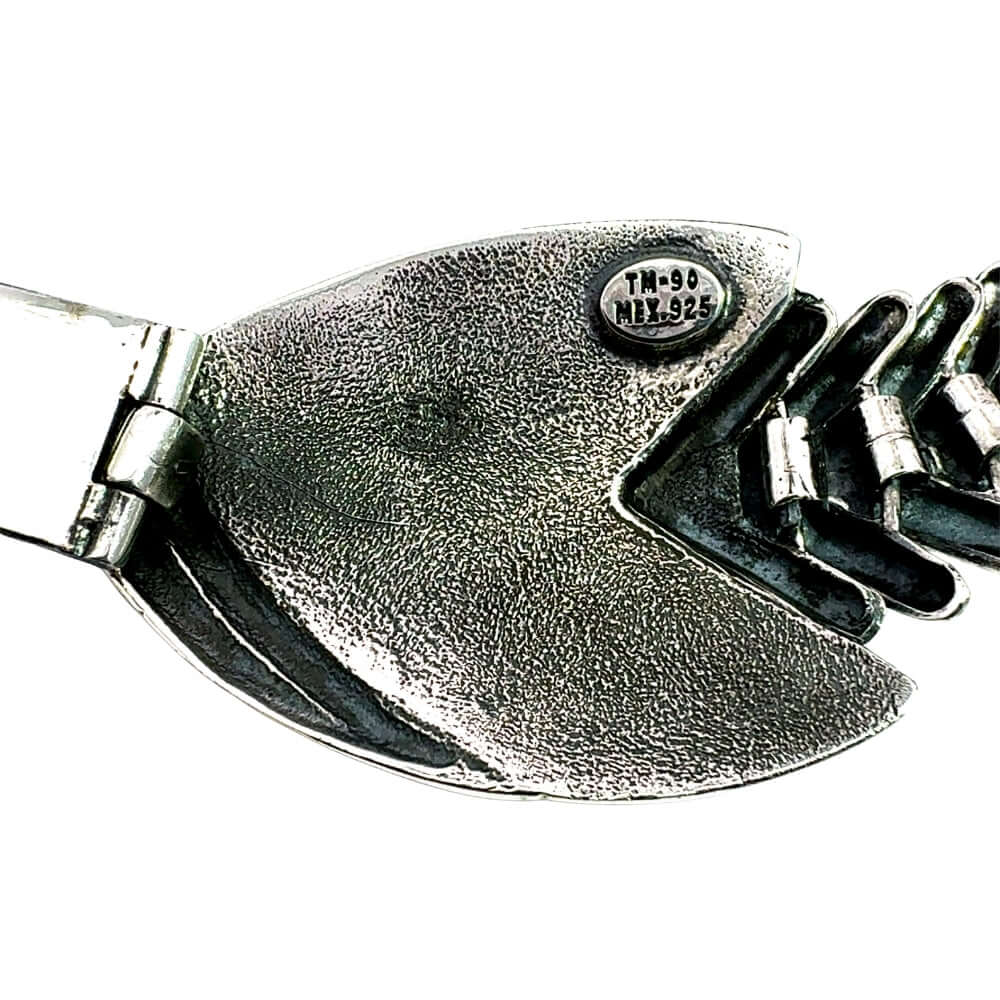 Detailed view of the inner fishbone head showing the official Taxco Mexican silver  registration mark TM-90 and MEX .925 stamp.