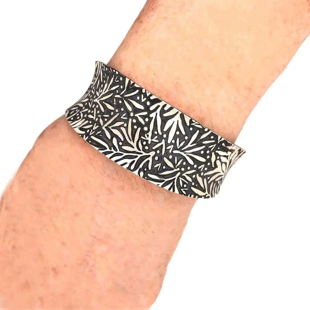 Big Niello Finish Silver Cuff Bracelet with model - Nueve Sterling