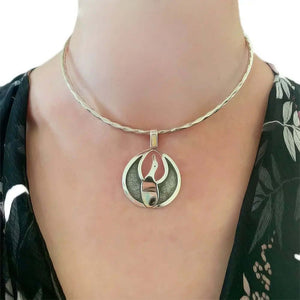 Silver Crane Pendant with model - Nueve Sterling