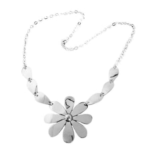 Flower and Leaves Silver Necklace top - Nueve Sterling