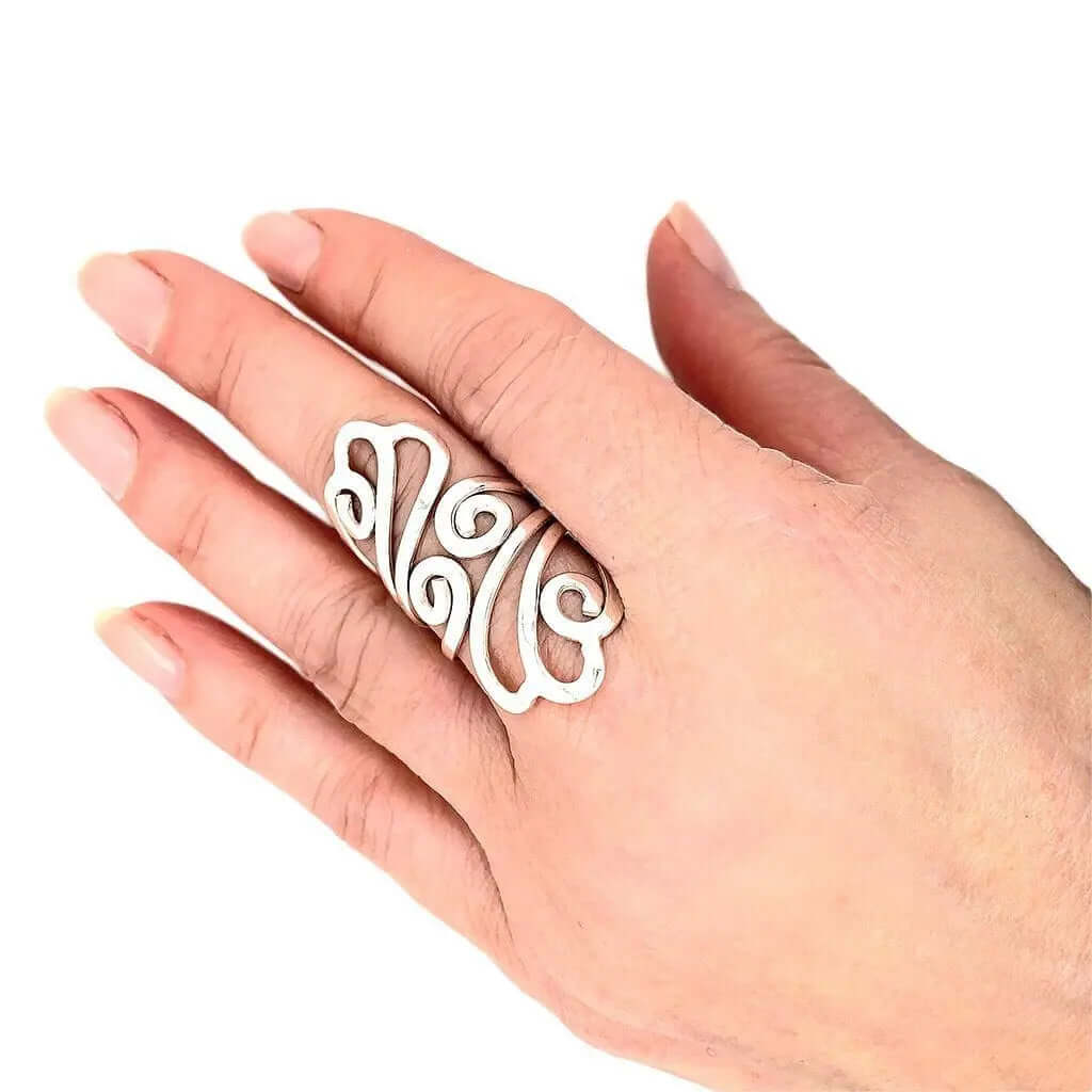 Long Wavy Silver Ring with model - Nueve Sterling