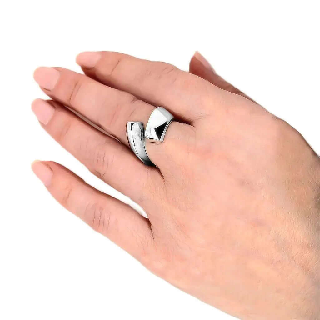 Open Silver Ring with model - Nueve Sterling