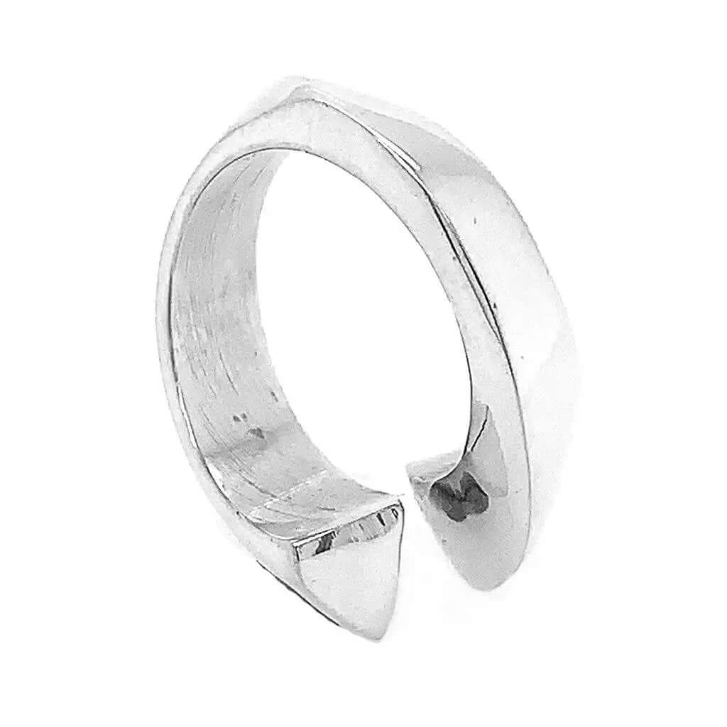 Open Silver Ring detail - Nueve Sterling