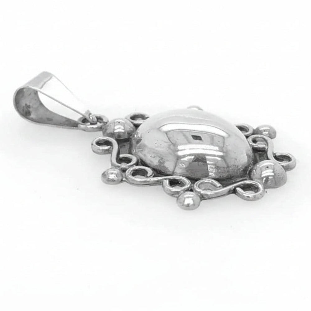 Oval Beaded Silver Pendant flat - Nueve Sterling