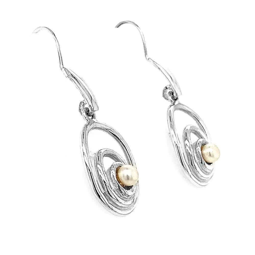 Oval Earrings In Silver With Pearl side - Nueve Sterling