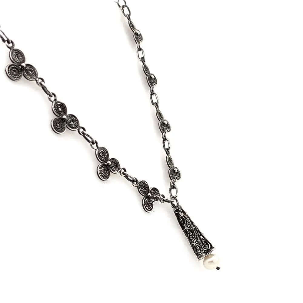 Oxidized Silver Necklace And Pearl side - Nueve Sterling