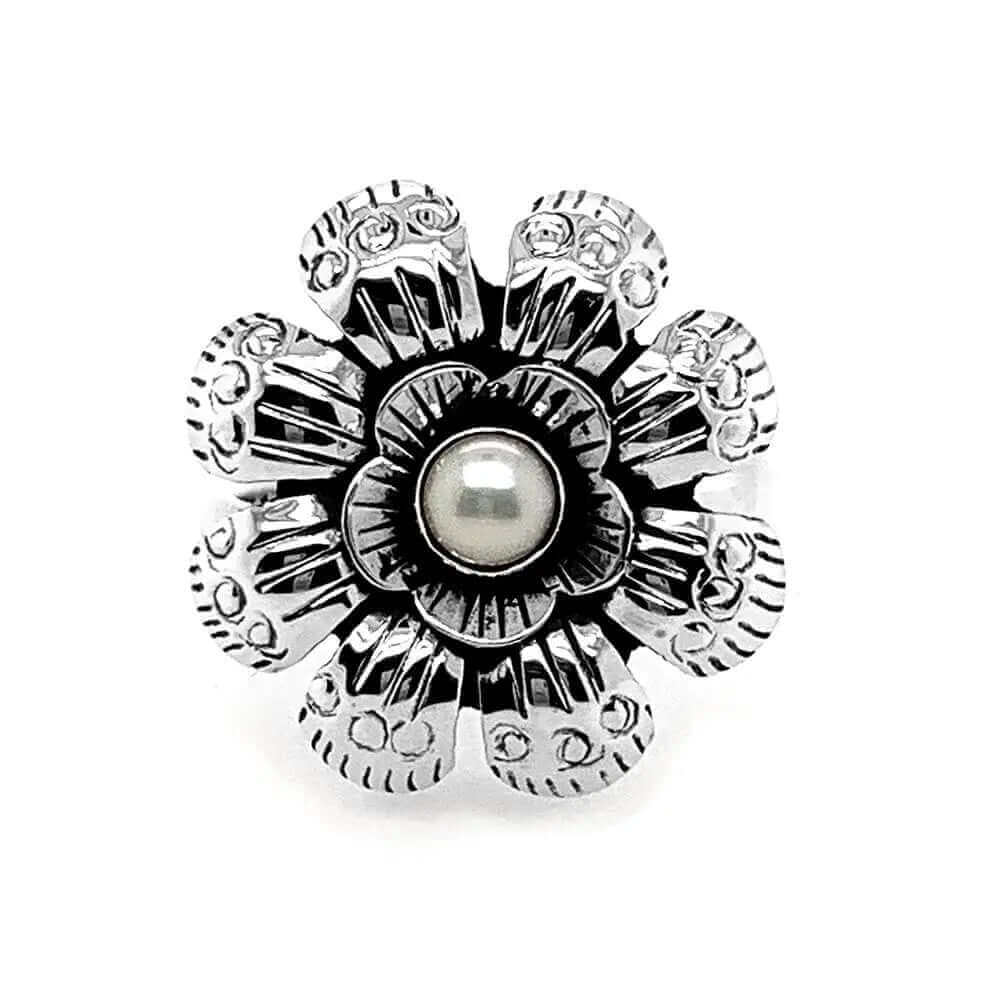 Silver Flower Ring With Pearl front