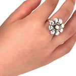 Silver Flower Ring With Pearl with model 
