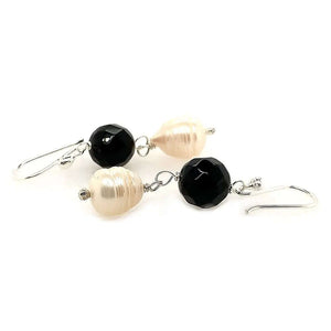 Silver Earrings With Onyx And Pearl flat - Nueve Sterling