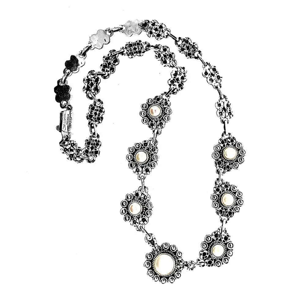 Silver Flowers Necklace With Pearl top - Nueve Sterling
