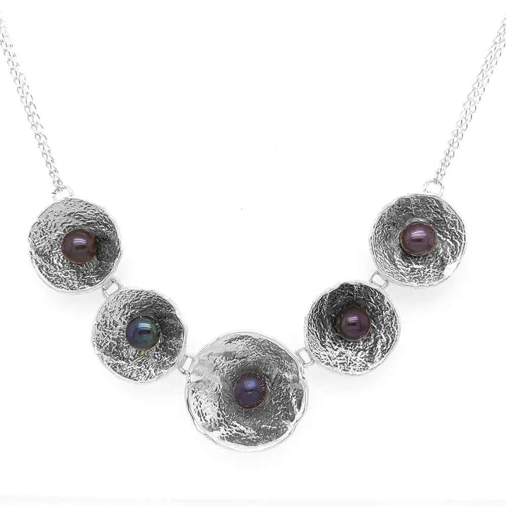 Silver Necklace With Five Discs And Dark Pearls - Nueve Sterling