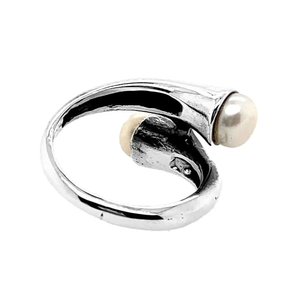 Silver Tubular Ring and Pearls back - Nueve Sterling