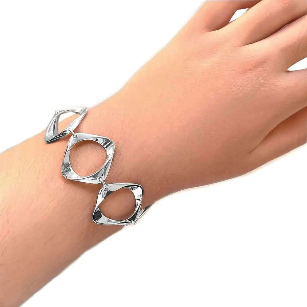 %product Stylized Squares Bracelet In Silver Nueve Sterling