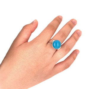 Turquoise Cabochon Silver Ring with model - Nueve Sterling
